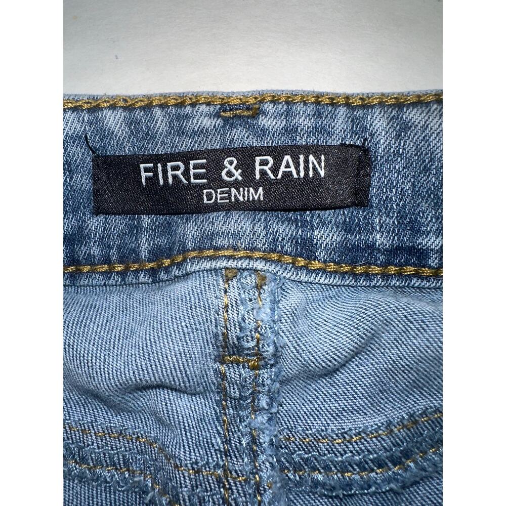 Fire & Rain Denim Women’s Size 11 High-Rise Wide-Leg Cargo Jeans Hanging Straps - Picture 5 of 7